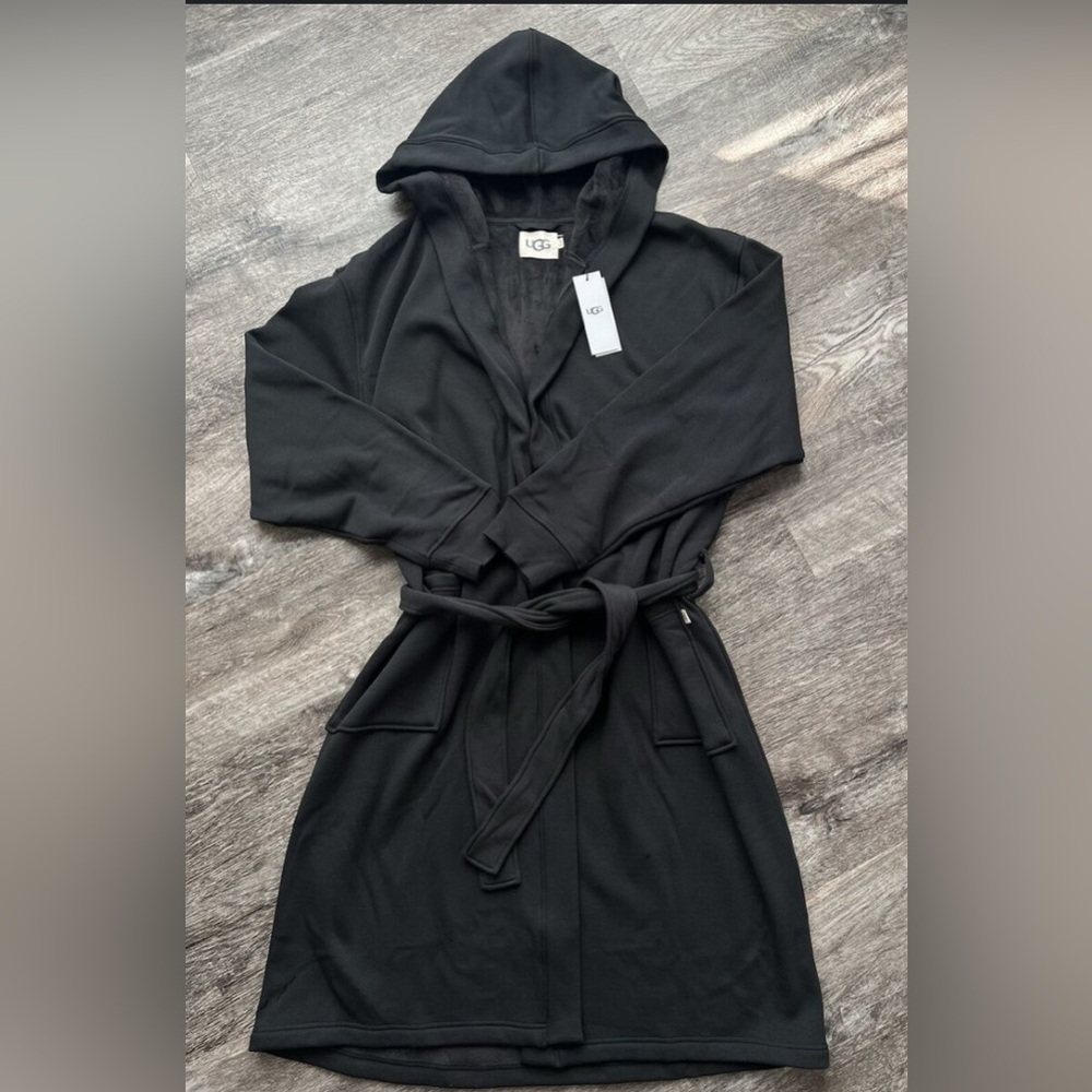 UGG Men’s hooded bathrobe with pockets XL